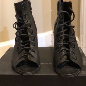 Steve Madden Scndalus Sandal